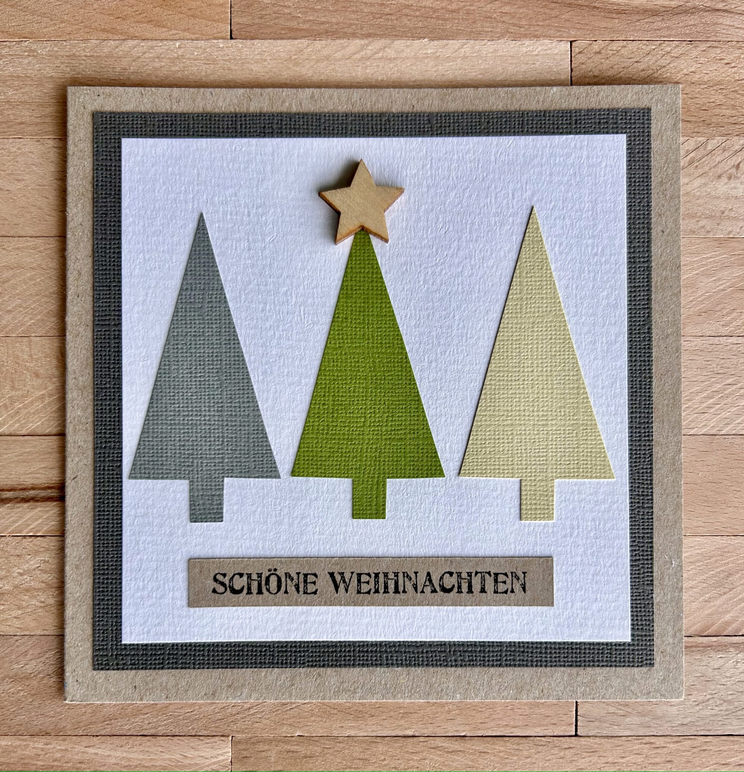 Weihnachtskarte mit Holzstern