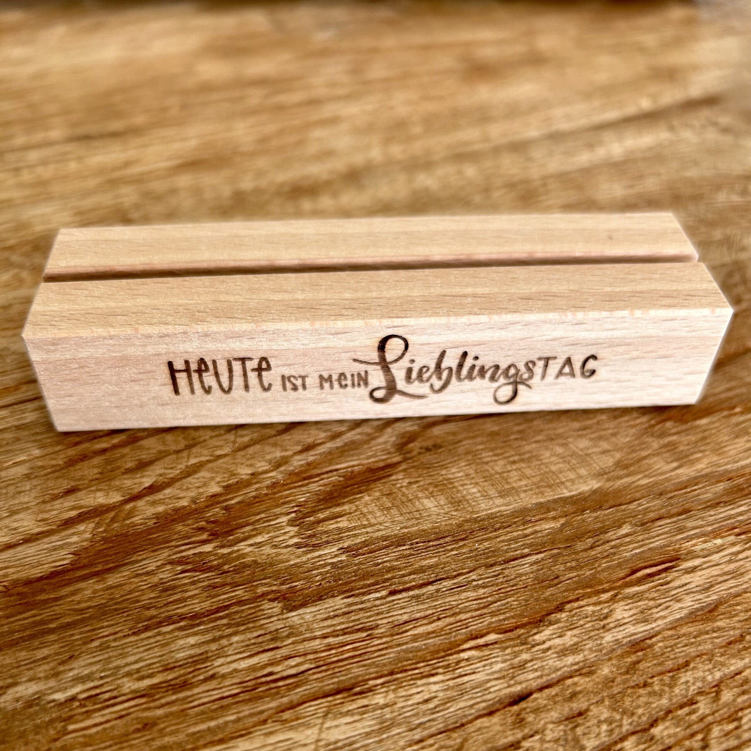 Kartenhalter mit Lasergravur – Bild 6